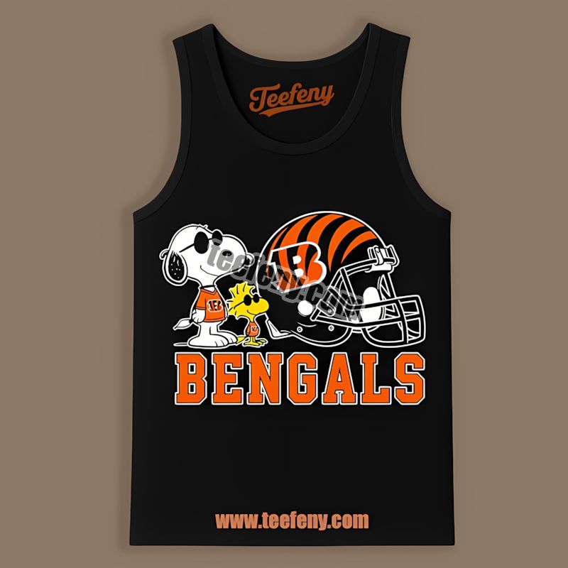 Cincinnati Bengals Helmet Vs Snoopy Woodstock Graphic Tanktop Cincinnati Bengals Helmet Vs Snoopy Woodstock Graphic Tanktop