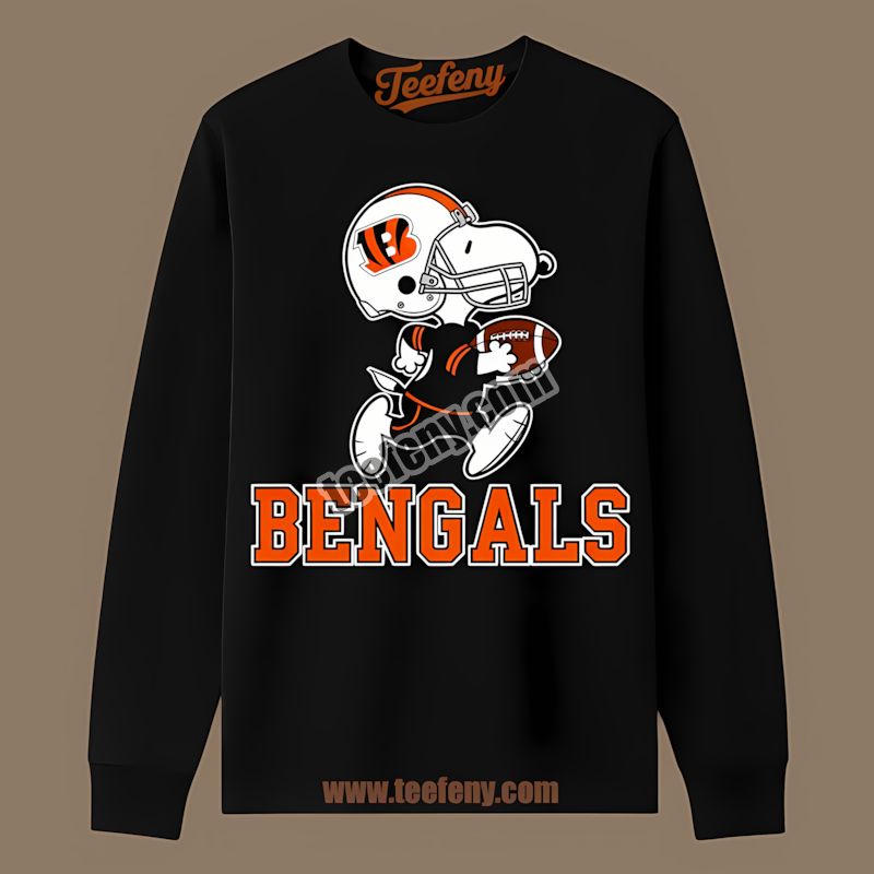 Cincinnati Bengals Snoopy Running Football Cotton Long Sleeve Cincinnati Bengals Snoopy Running Football Cotton Long Sleeve