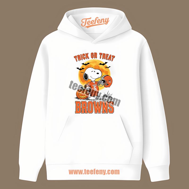 Cleveland Browns Halloween Snoopy Trick Or Treat Hoodie Cleveland Browns Halloween Snoopy Trick Or Treat Hoodie