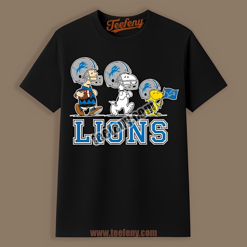 Detroit Lions Charlie Brown And Snoopy Play Together Trendy Shirt