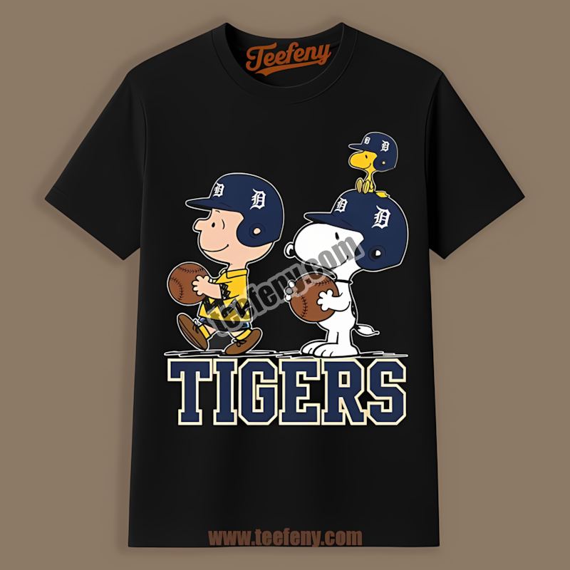 Charlie Brown Snoopy Play Together Detroit Tigers Vintage Shirt