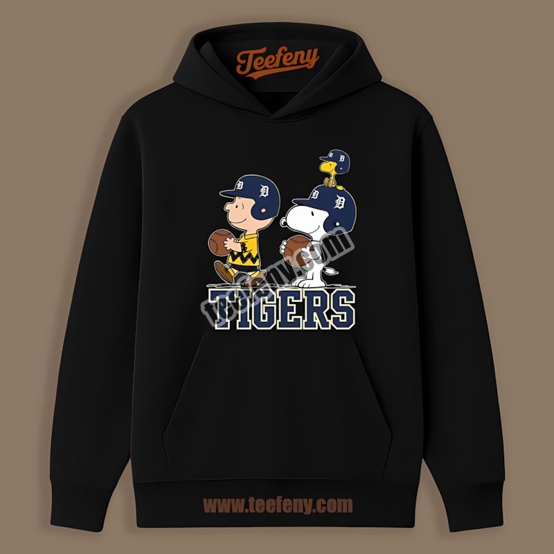 Charlie Brown Snoopy Play Together Detroit Tigers Vintage Hoodie Charlie Brown Snoopy Play Together Detroit Tigers Vintage Hoodie
