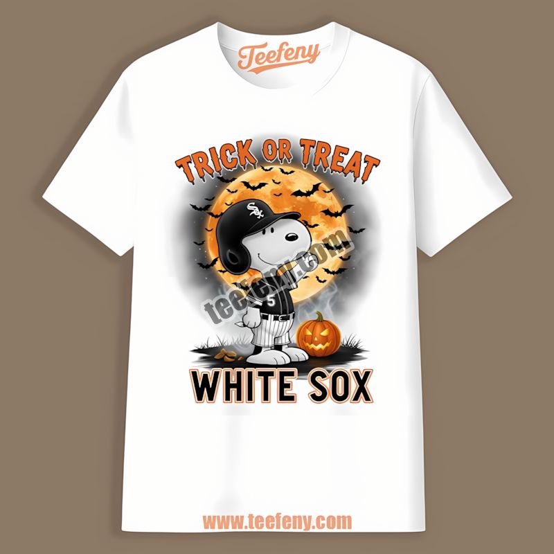 Chicago White Sox Halloween Snoopy Trick Or Treat Crewneck Shirt