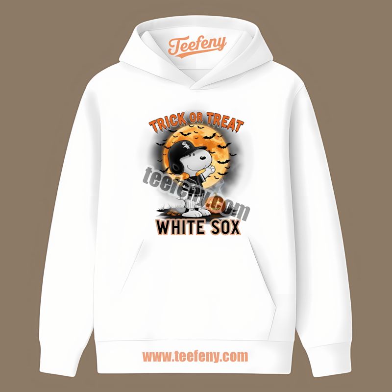 Chicago White Sox Halloween Snoopy Trick Or Treat Crewneck Hoodie Chicago White Sox Halloween Snoopy Trick Or Treat Crewneck Hoodie