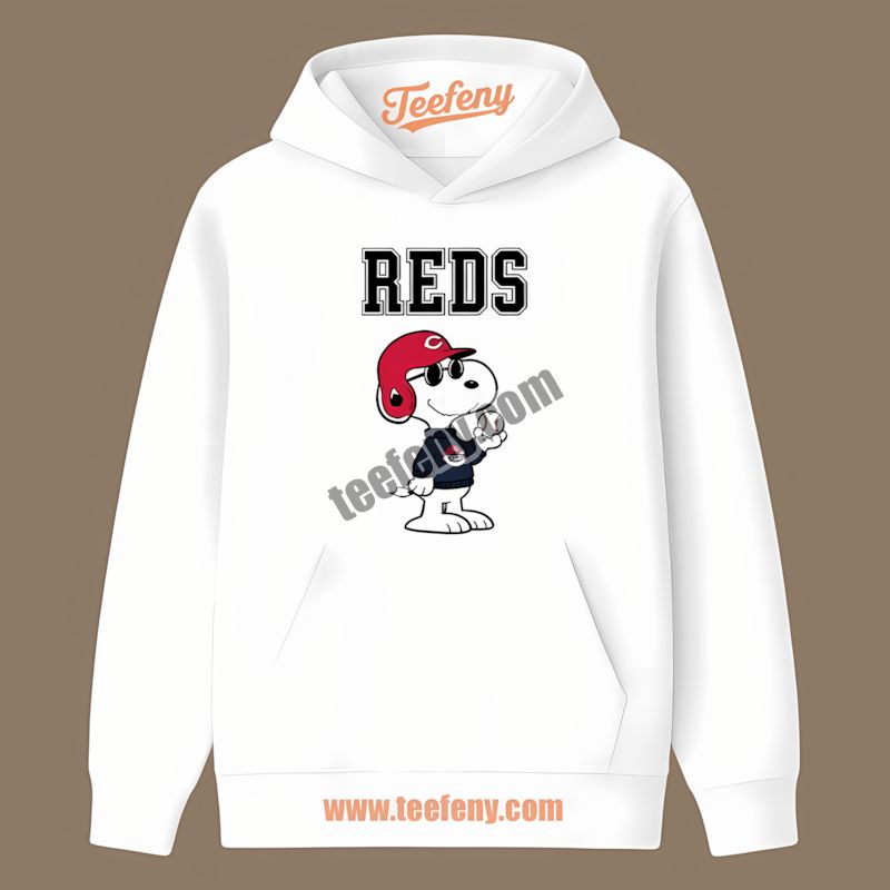 Cool Snoopy Vs Cincinnati Reds Funny Hoodie Cool Snoopy Vs Cincinnati Reds Funny Hoodie