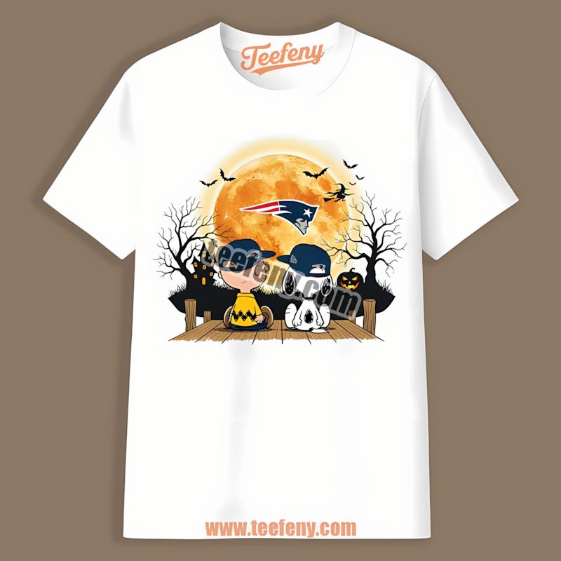 Halloween Charlie Brown Snoopy New England Patriots Retro Shirt