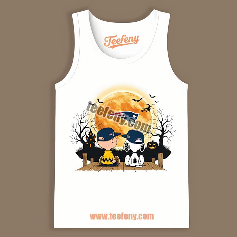 Halloween Charlie Brown Snoopy New England Patriots Retro Tanktop Halloween Charlie Brown Snoopy New England Patriots Retro Tanktop