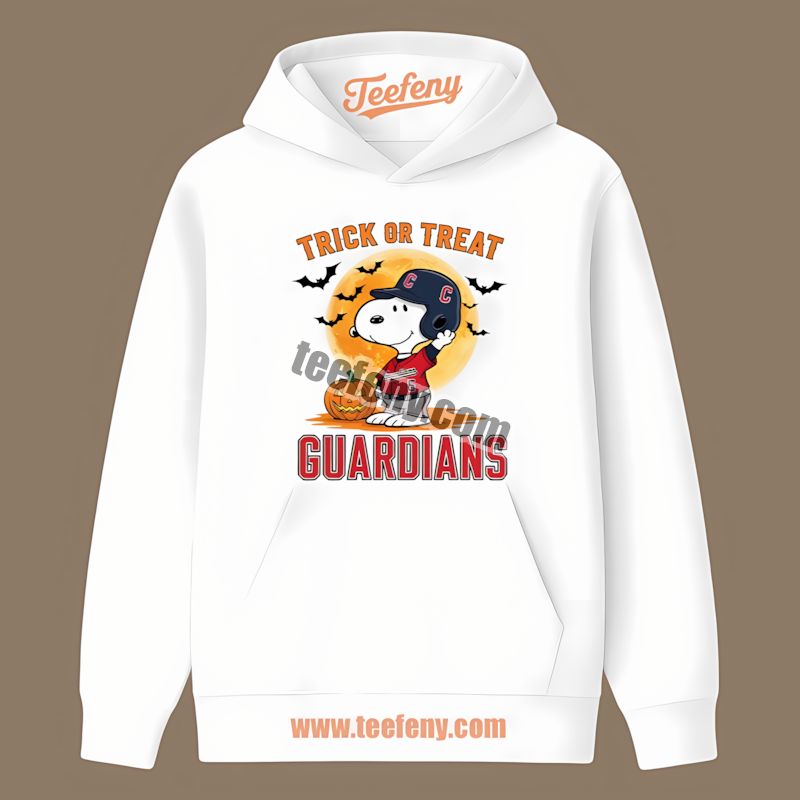 Halloween Snoopy Trick Or Treat Cleveland Guardians Casual Hoodie Halloween Snoopy Trick Or Treat Cleveland Guardians Casual Hoodie