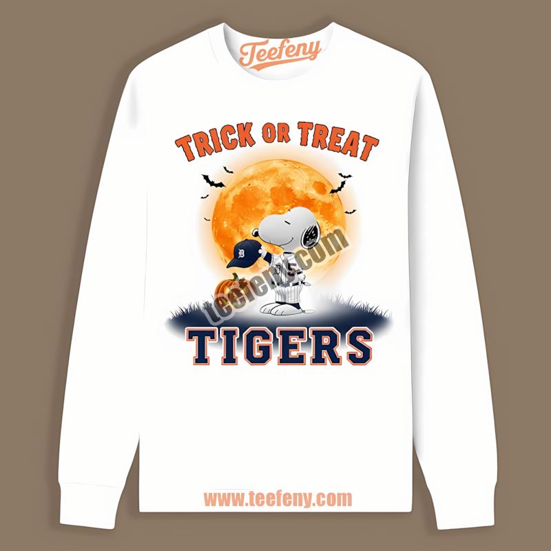 Halloween Snoopy Trick Or Treat Detroit Tigers Sports Long Sleeve Halloween Snoopy Trick Or Treat Detroit Tigers Sports Long Sleeve