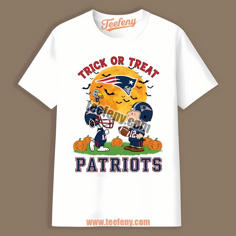 Halloween Trick Or Treat Charlie Snoopy New England Patriots Graphic Shirt