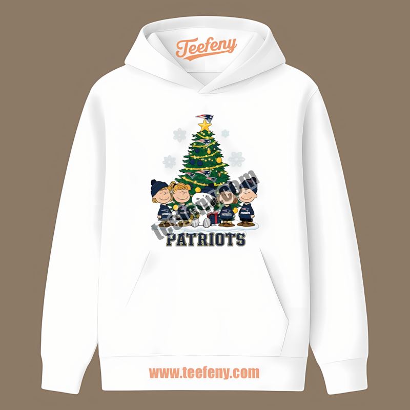 New England Patriots Peanuts Christmas Cotton Hoodie New England Patriots Peanuts Christmas Cotton Hoodie
