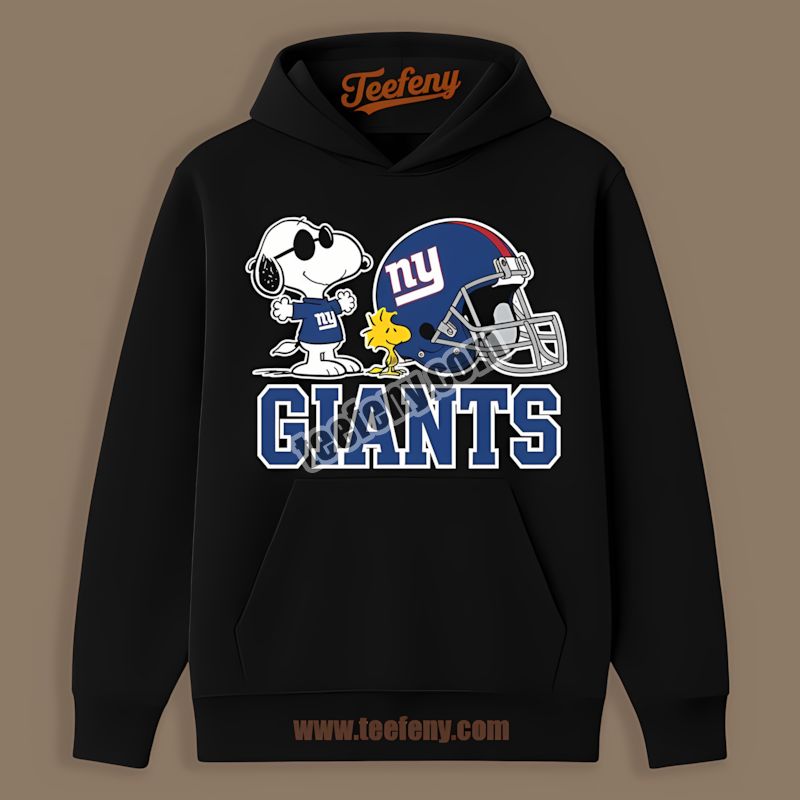 New York Giants Helmet Vs Snoopy Woodstock Cotton Hoodie New York Giants Helmet Vs Snoopy Woodstock Cotton Hoodie