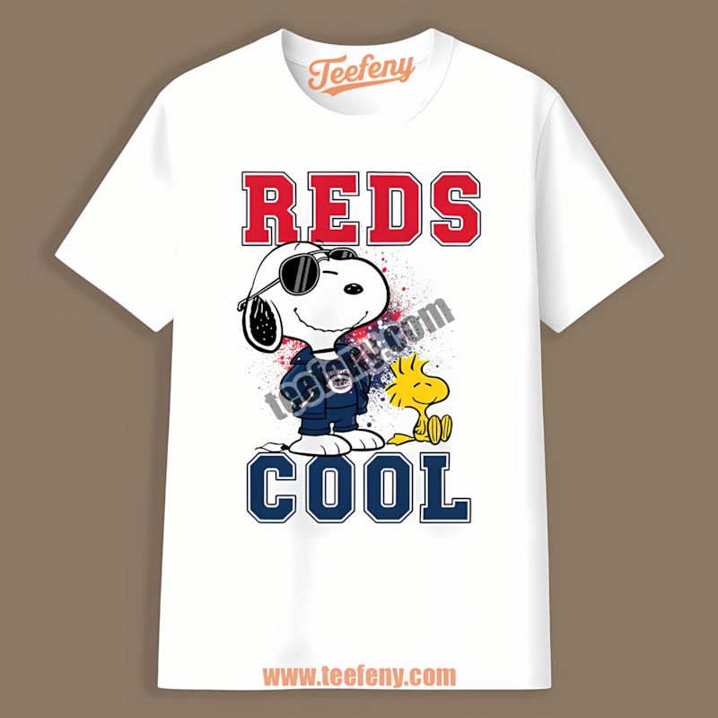 Snoopy Cool Look In Cincinnati Reds Outfit Graphic Shirt