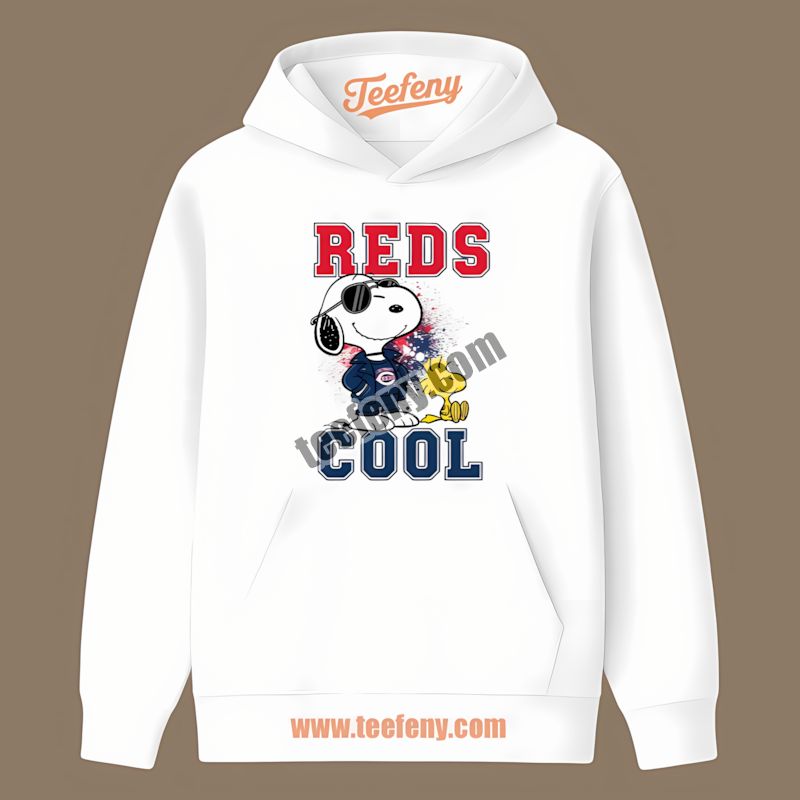 Snoopy Cool Look In Cincinnati Reds Outfit Graphic Hoodie Snoopy Cool Look In Cincinnati Reds Outfit Graphic Hoodie