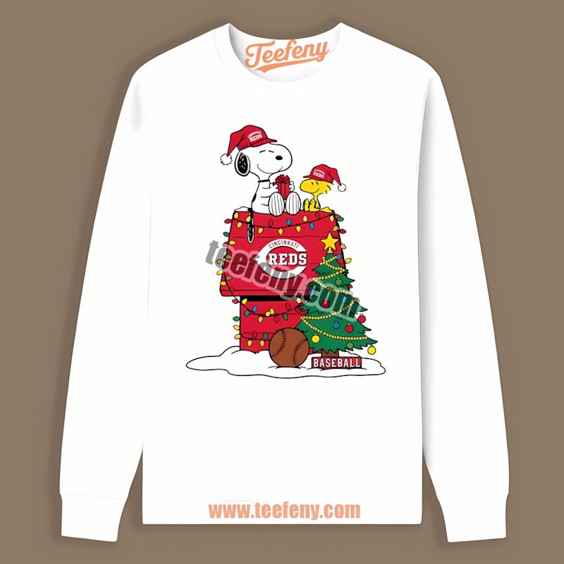 Snoopy Woodstock Christmas Celebrating Cincinnati Reds Retro Long Sleeve Snoopy Woodstock Christmas Celebrating Cincinnati Reds Retro Long Sleeve