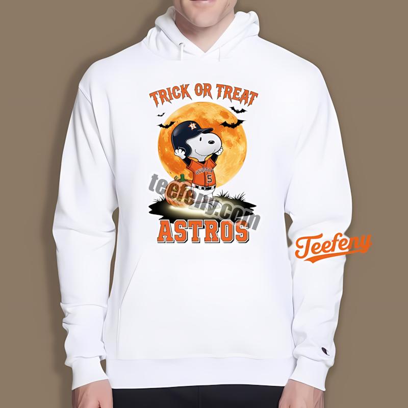 Houston Astros Halloween Snoopy Trick Or Treat Soft Hoodie Houston Astros Halloween Snoopy Trick Or Treat Soft Hoodie
