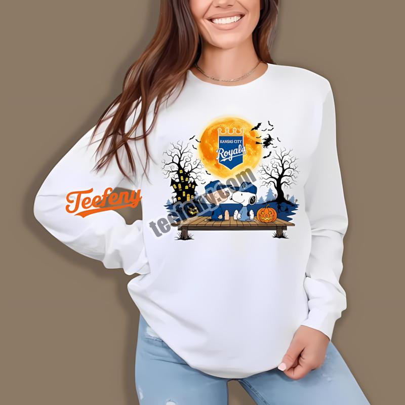 Kansas City Royals Halloween Charlie Brown And Snoopy Cheap Graphic Long Sleeve Kansas City Royals Halloween Charlie Brown And Snoopy Cheap Graphic Long Sleeve