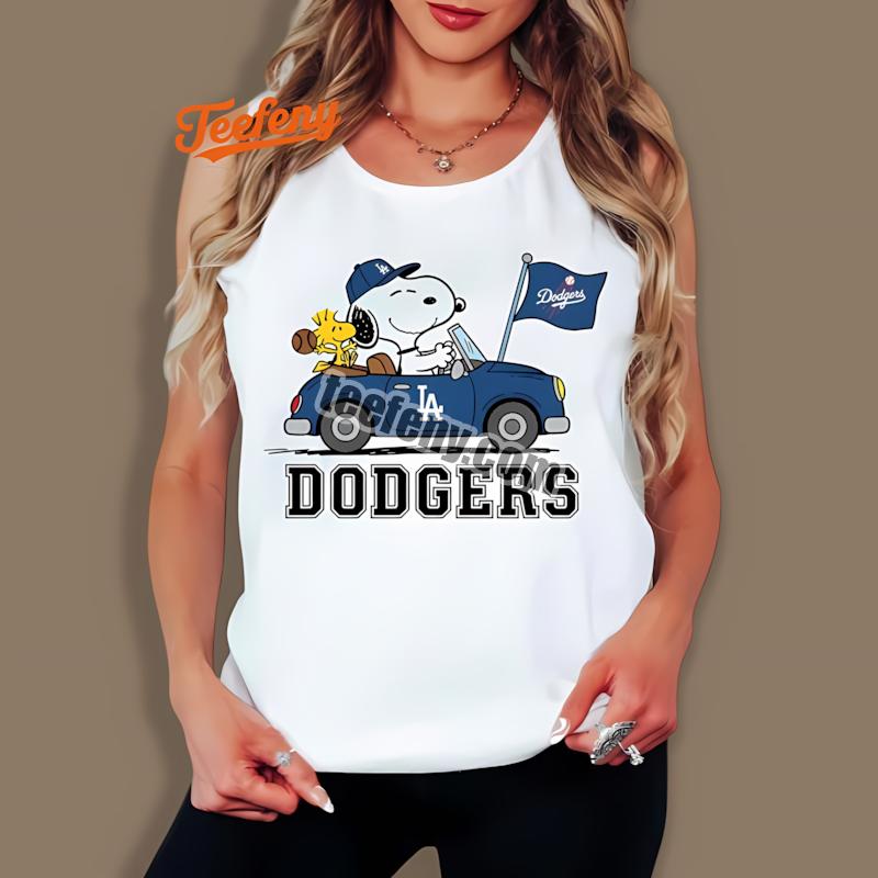 Los Angeles Dodgers Snoopy Driving Car Cartoon Tanktop Los Angeles Dodgers Snoopy Driving Car Cartoon Tanktop