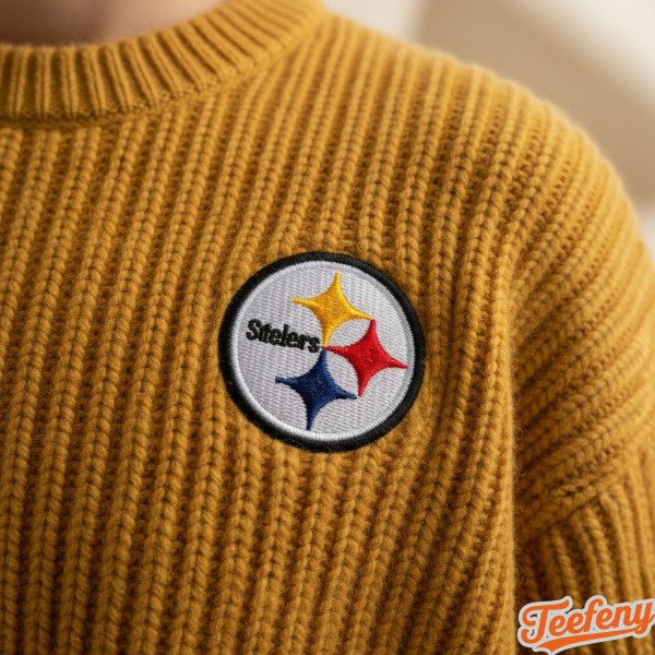 Pittsburgh Steelers Wool Sweater Texture Detail