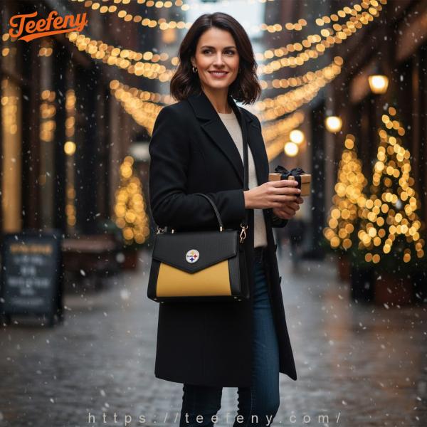 A Stylish Pittsburgh Steelers Handbag Or Tote Bag A Stylish Pittsburgh Steelers Handbag Or Tote Bag